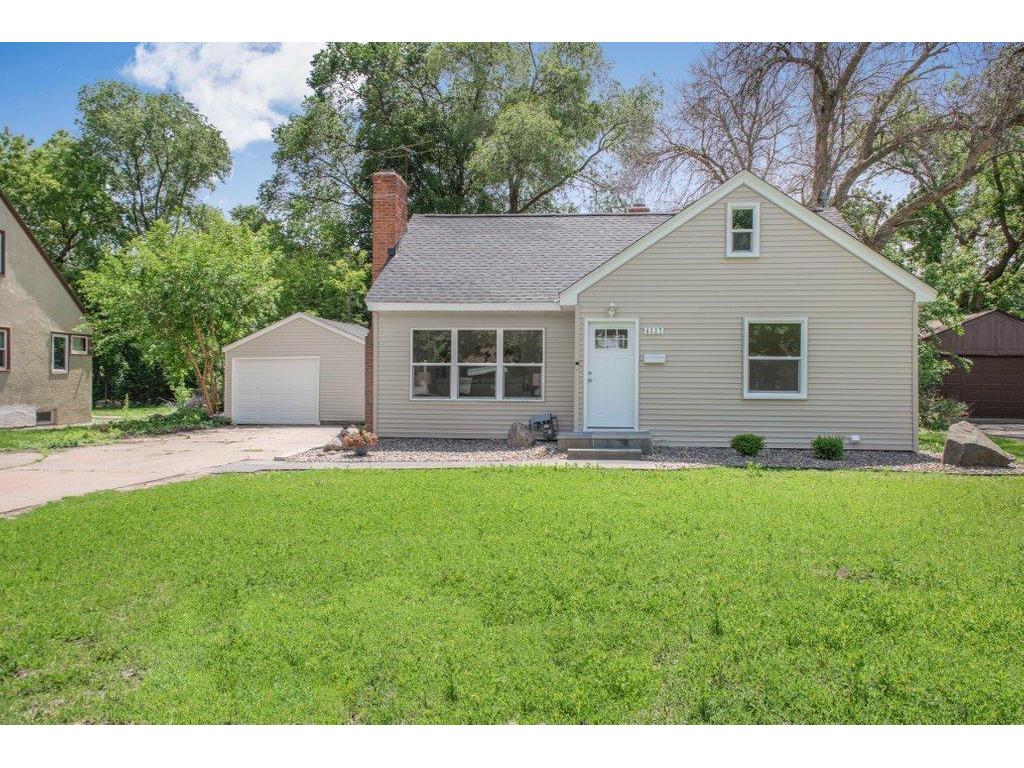 6327 50th Avenue N Crystal MN 55428 6536591 image1