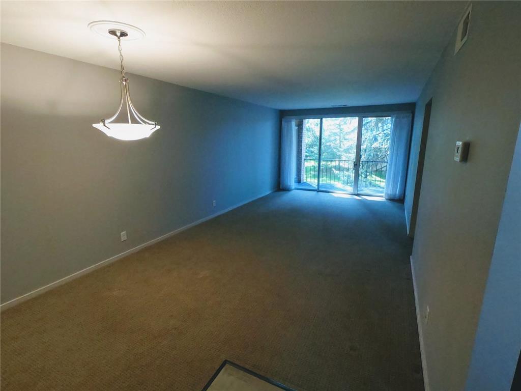 6328 Barrie Road #2F Edina MN 55435 7027459 image10