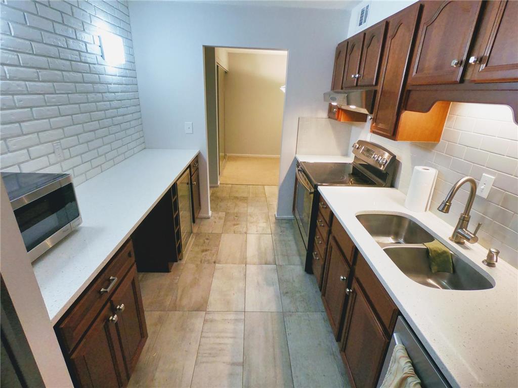 6328 Barrie Road #2F Edina MN 55435 7027459 image6