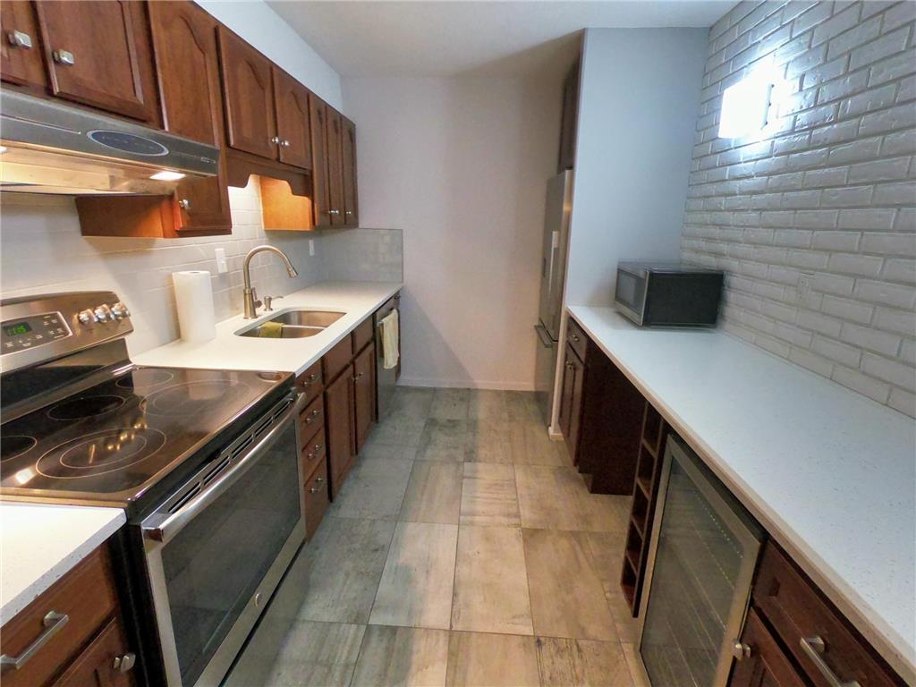 6328 Barrie Road #2F Edina MN 55435 7027459 image7