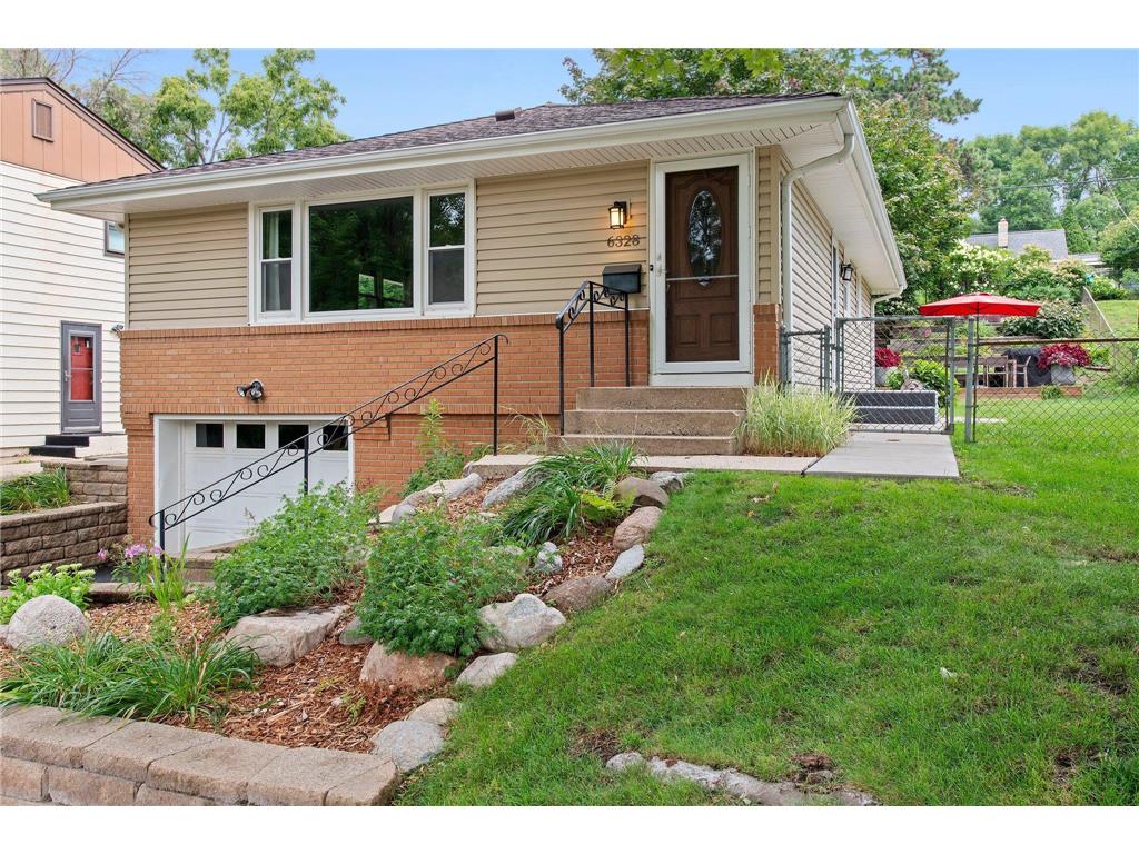 6328 Knoll Street N Golden Valley MN 55427 6415466 image1