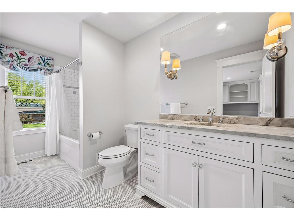 6328 Westwood Court Edina MN 55436 7067375 image44
