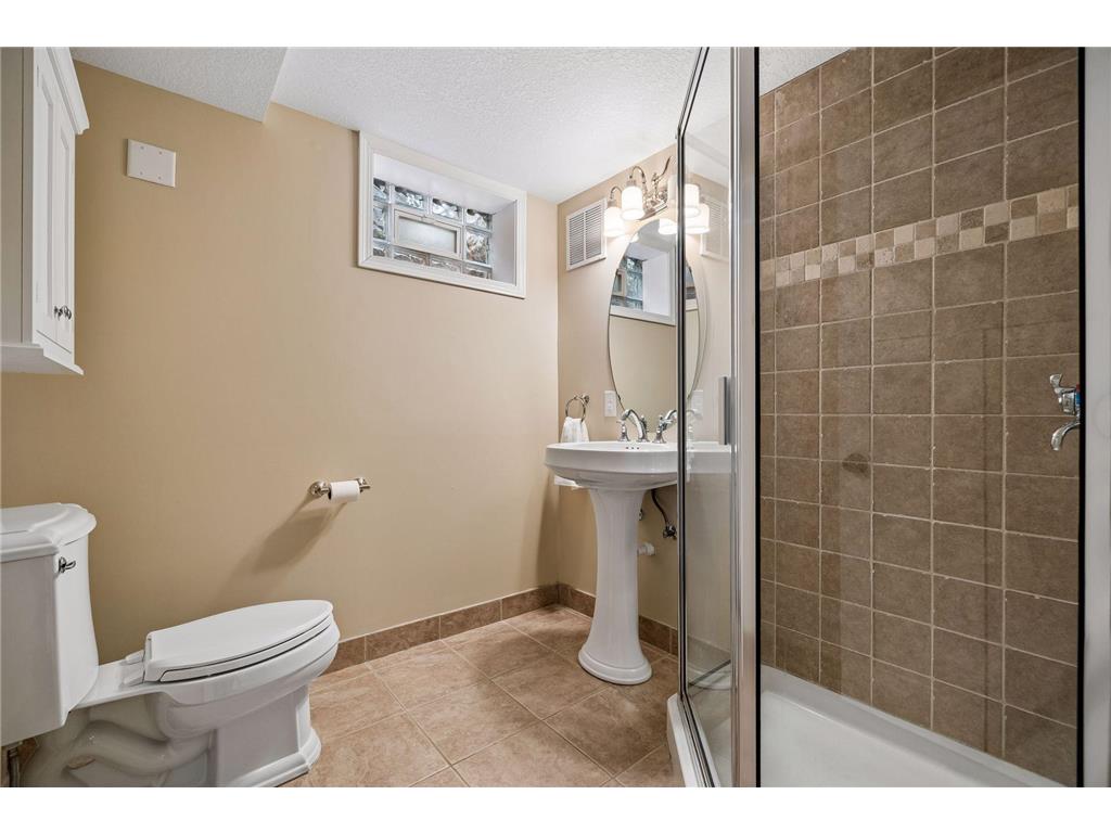 6328 Westwood Court Edina MN 55436 7067375 image63
