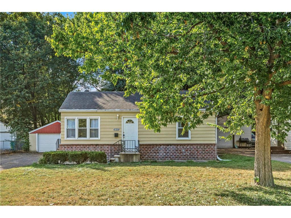 6329 47th Avenue N Crystal MN 55428 6760829 image1