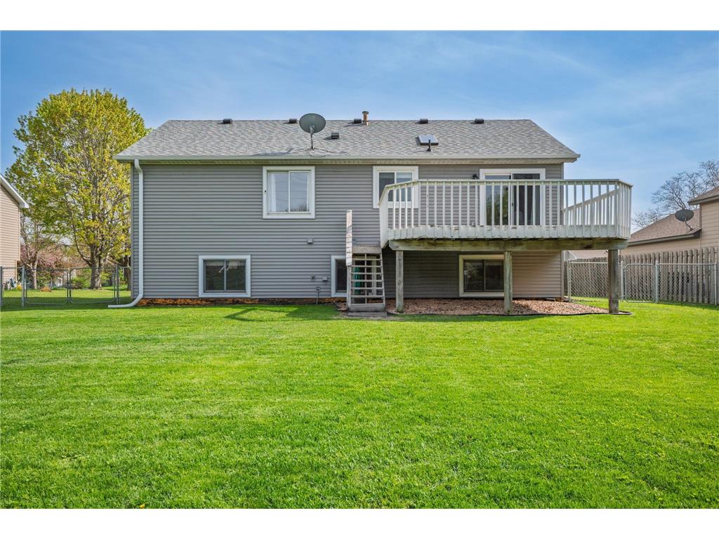 633 108th Avenue NW Coon Rapids MN 55448 7069496 image33