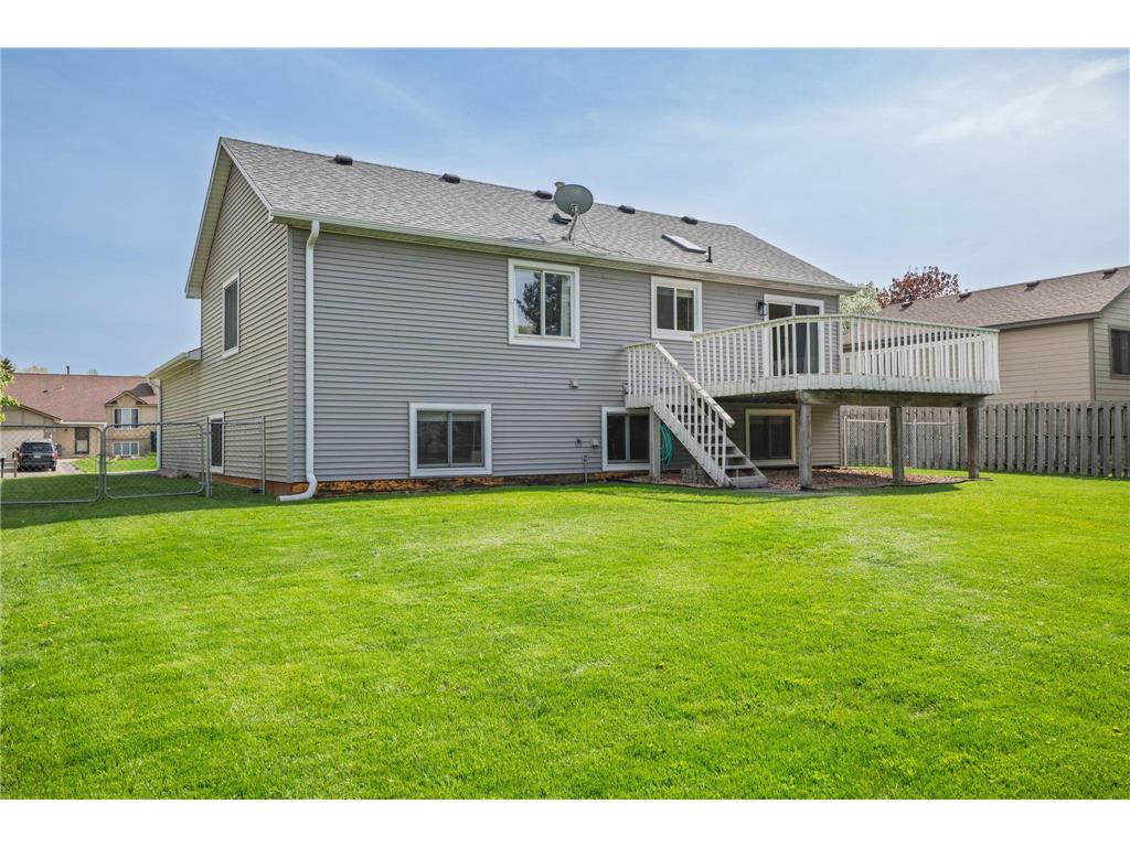 633 108th Avenue NW Coon Rapids MN 55448 7069496 image34