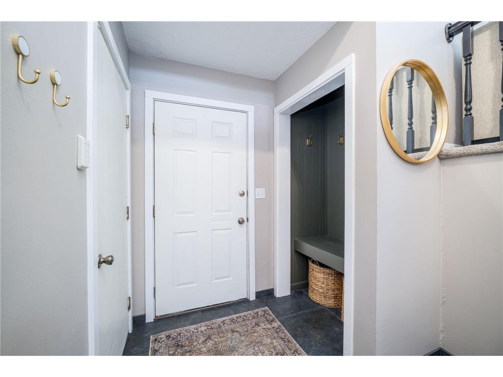 633 108th Avenue NW Coon Rapids MN 55448 7069496 image6