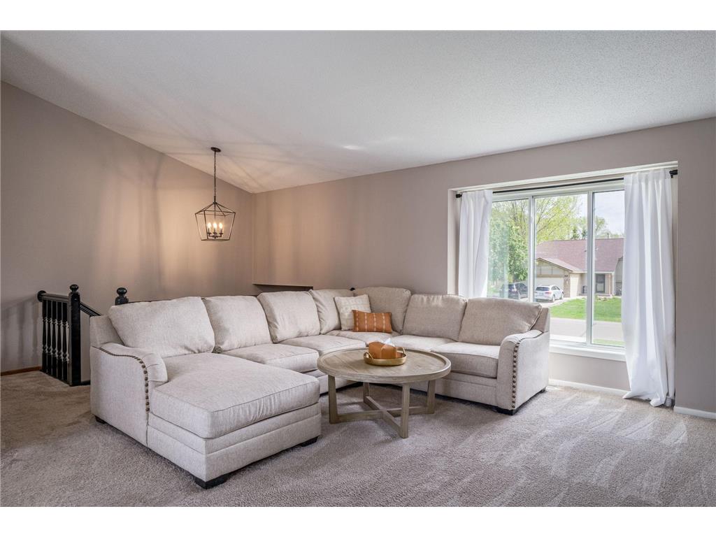 633 108th Avenue NW Coon Rapids MN 55448 7069496 image9