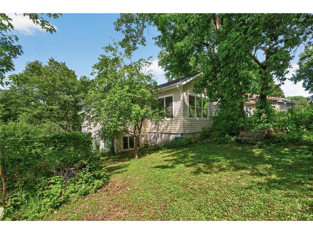 633 Burlington Road Saint Paul MN 55119 7107314 image45
