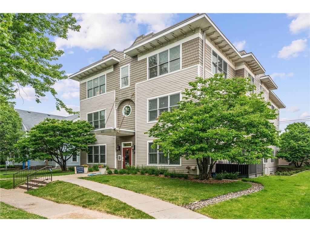 633 Dayton Avenue #8 Saint Paul MN 55104 7081734 image4