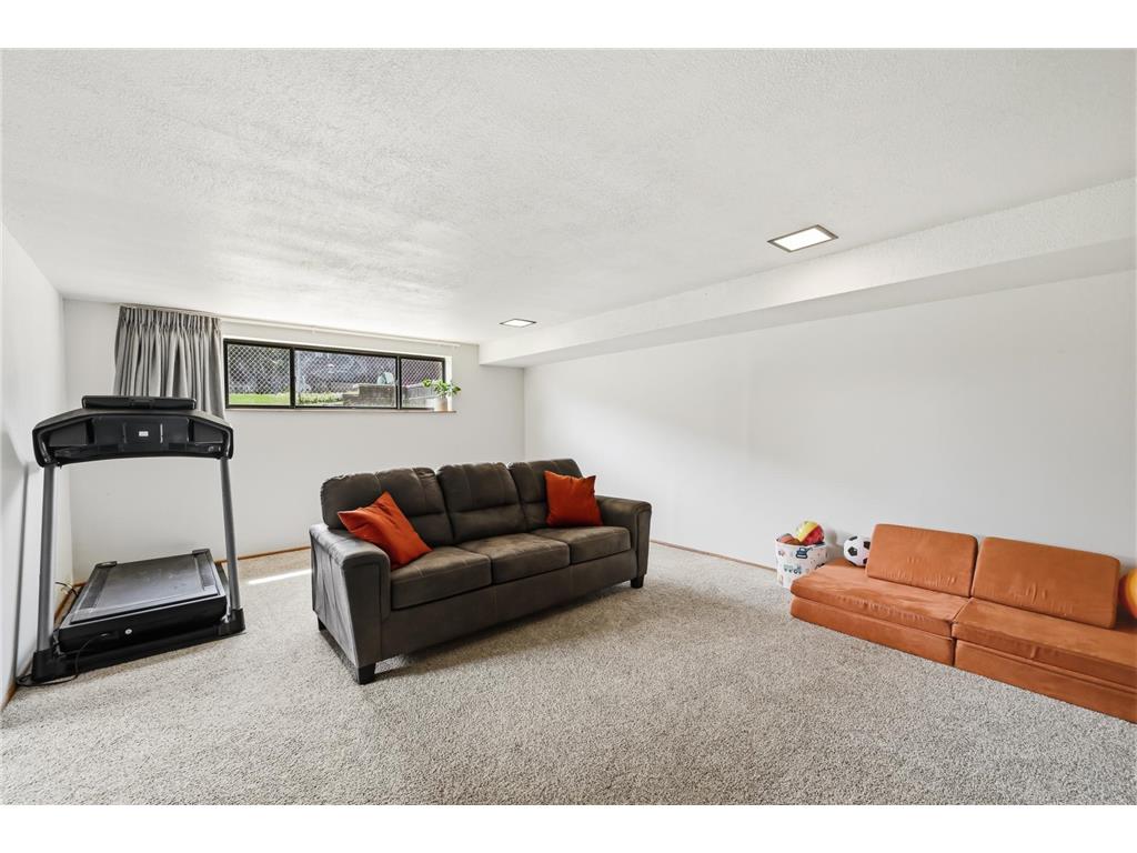 633 Folwell Lane SW Rochester MN 55902 7061131 image29