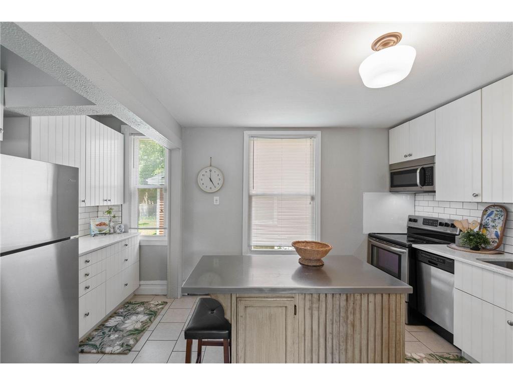 633 Kent Street Saint Paul MN 55103 7100494 image12
