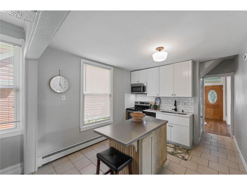 633 Kent Street Saint Paul MN 55103 7100494 image13