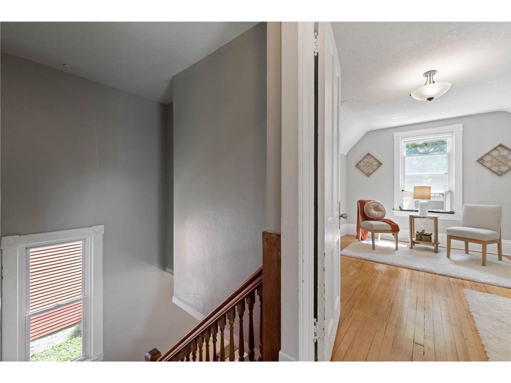 633 Kent Street Saint Paul MN 55103 7100494 image15