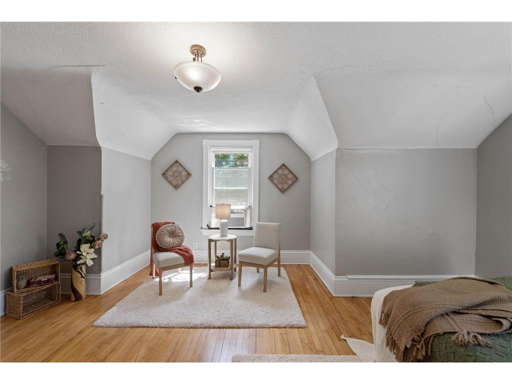 633 Kent Street Saint Paul MN 55103 7100494 image16