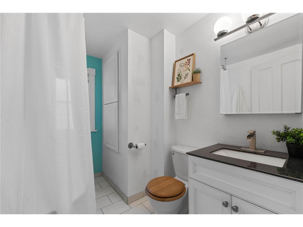 633 Kent Street Saint Paul MN 55103 7100494 image19