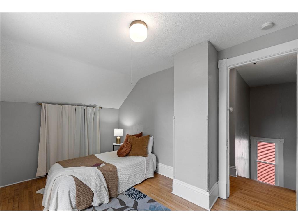 633 Kent Street Saint Paul MN 55103 7100494 image21