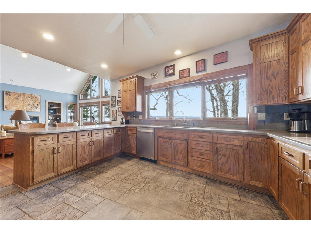 633 N Shore Drive Detroit Lakes MN 56501 - Detroit 7059520 image18