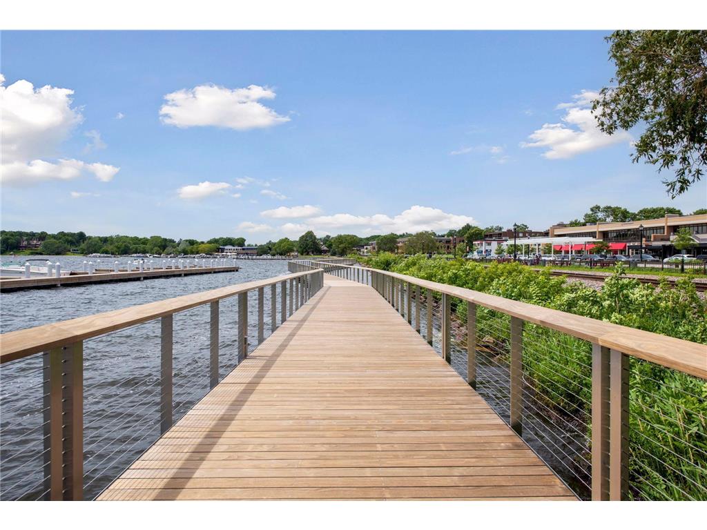 633 Park Street E Wayzata MN 55391 7087617 image39