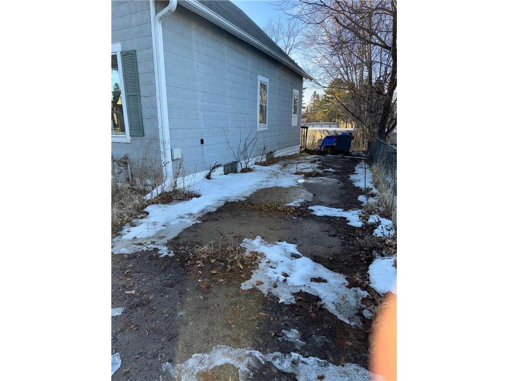 633 Parkway Drive Saint Paul MN 55106 7075395 image14