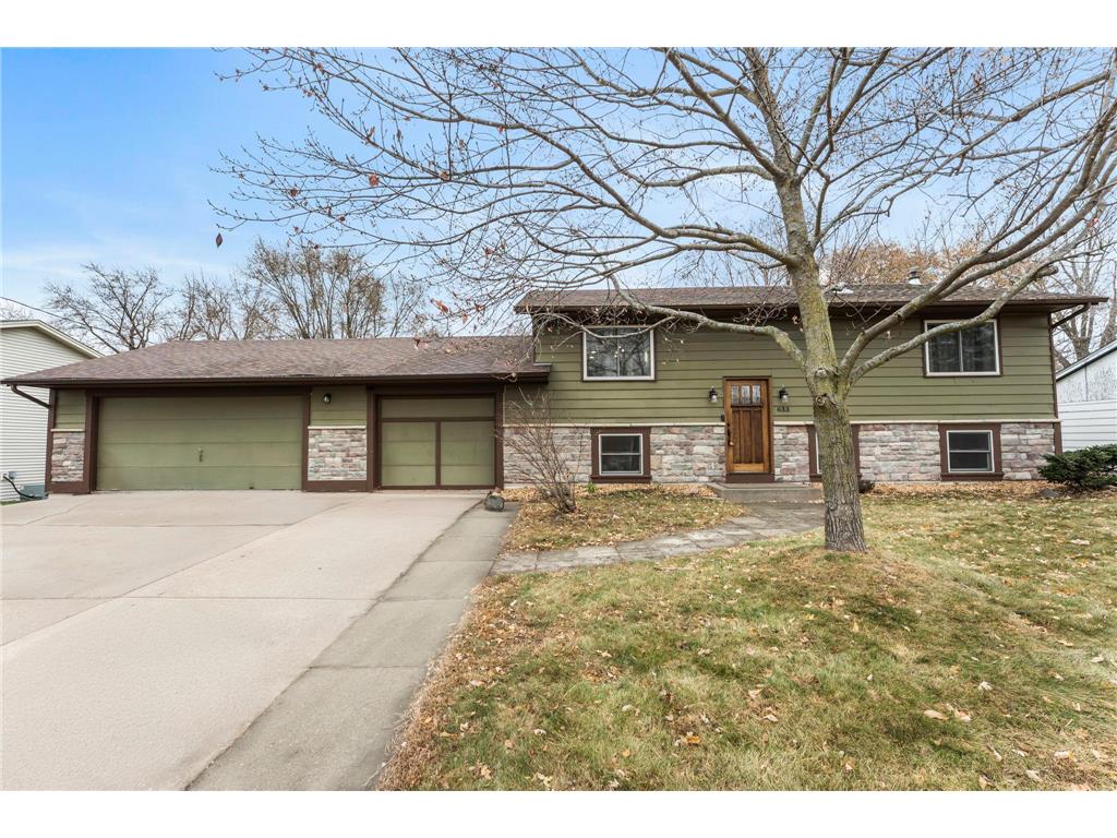 633 Sand Creek Drive NW Coon Rapids MN 55448 6803346 image1