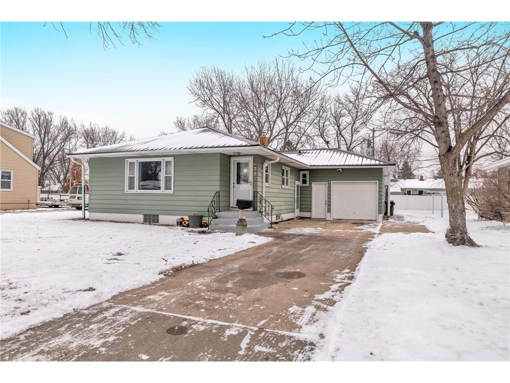 633 Stearns Avenue, Paynesville, MN 56362 MLS 6311263 Edina Realty