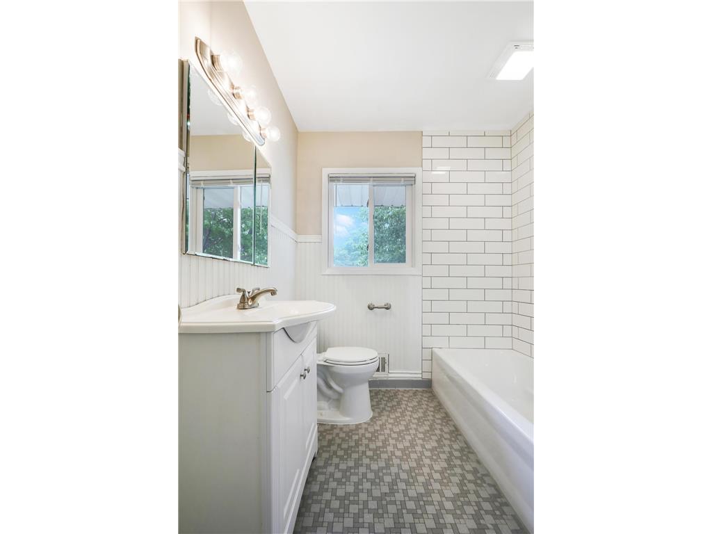 6330-6332 Xerxes Avenue S Edina MN 55423 7005922 image4