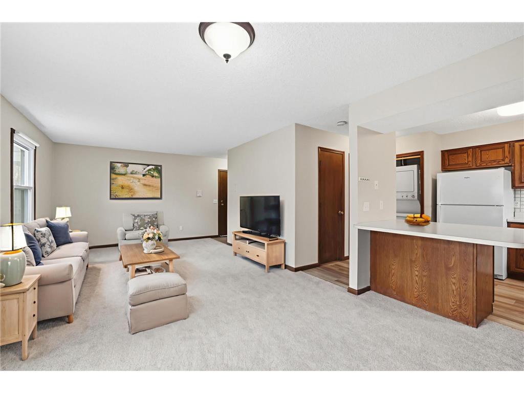 6333 Alderwood Circle #B Woodbury MN 55125 7056219 image5