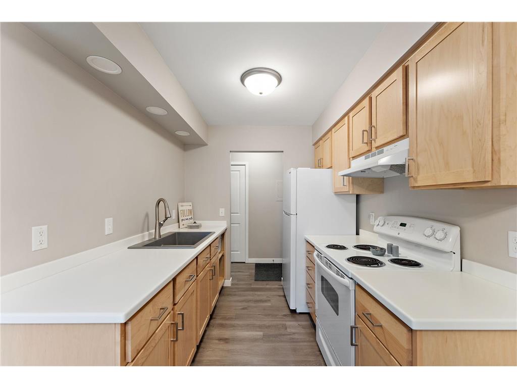 6333 Alderwood Circle #D Woodbury MN 55125 6819177 image7