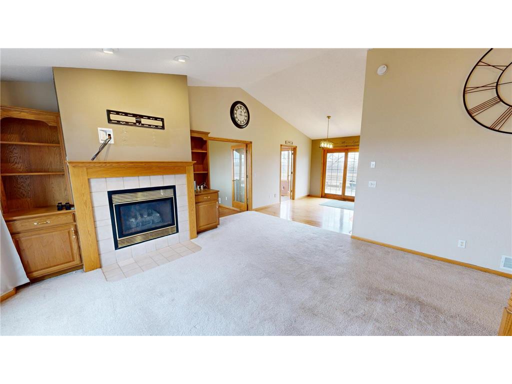 6335 1st Avenue W Willmar MN 56201 7038462 image17