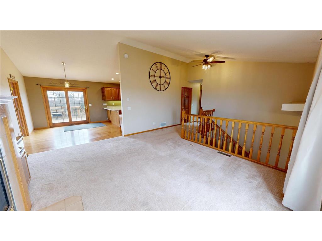 6335 1st Avenue W Willmar MN 56201 7038462 image19