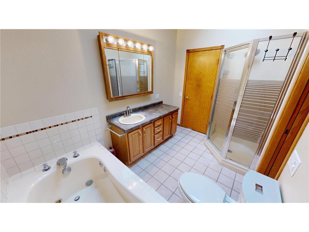 6335 1st Avenue W Willmar MN 56201 7038462 image20