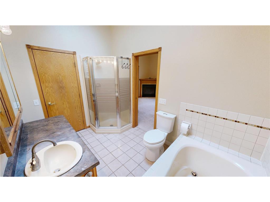 6335 1st Avenue W Willmar MN 56201 7038462 image21
