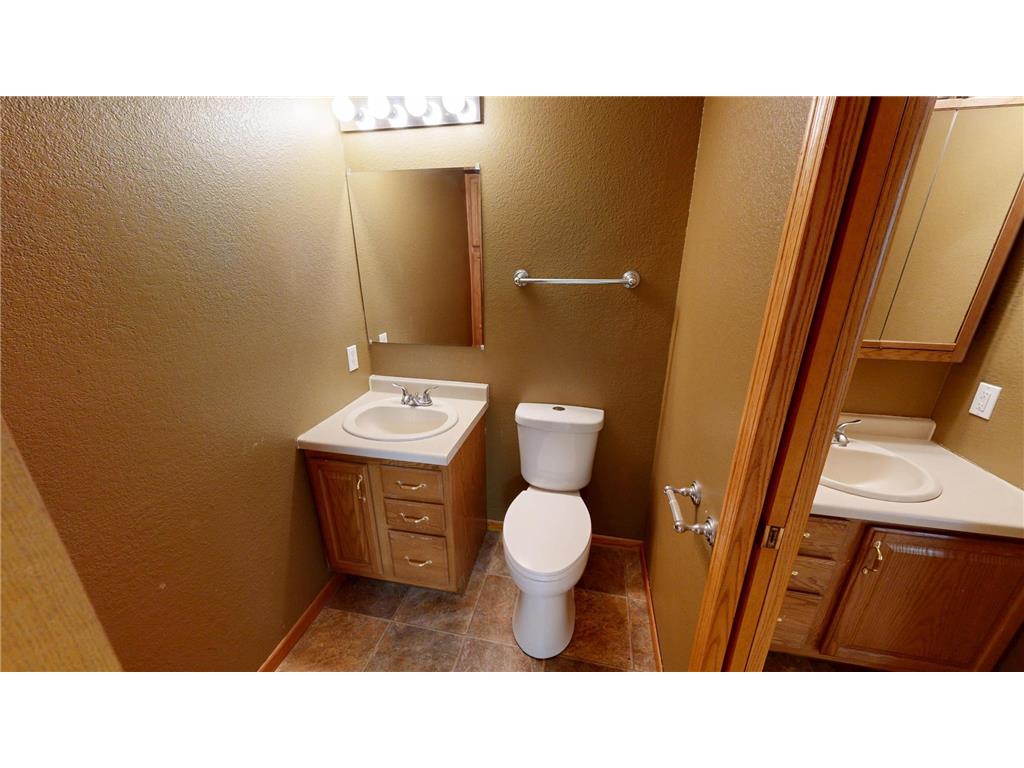6335 1st Avenue W Willmar MN 56201 7038462 image35