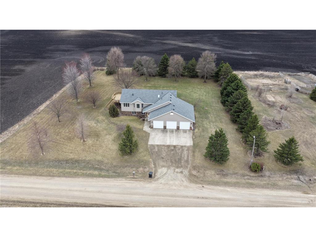 6335 1st Avenue W Willmar MN 56201 7038462 image55