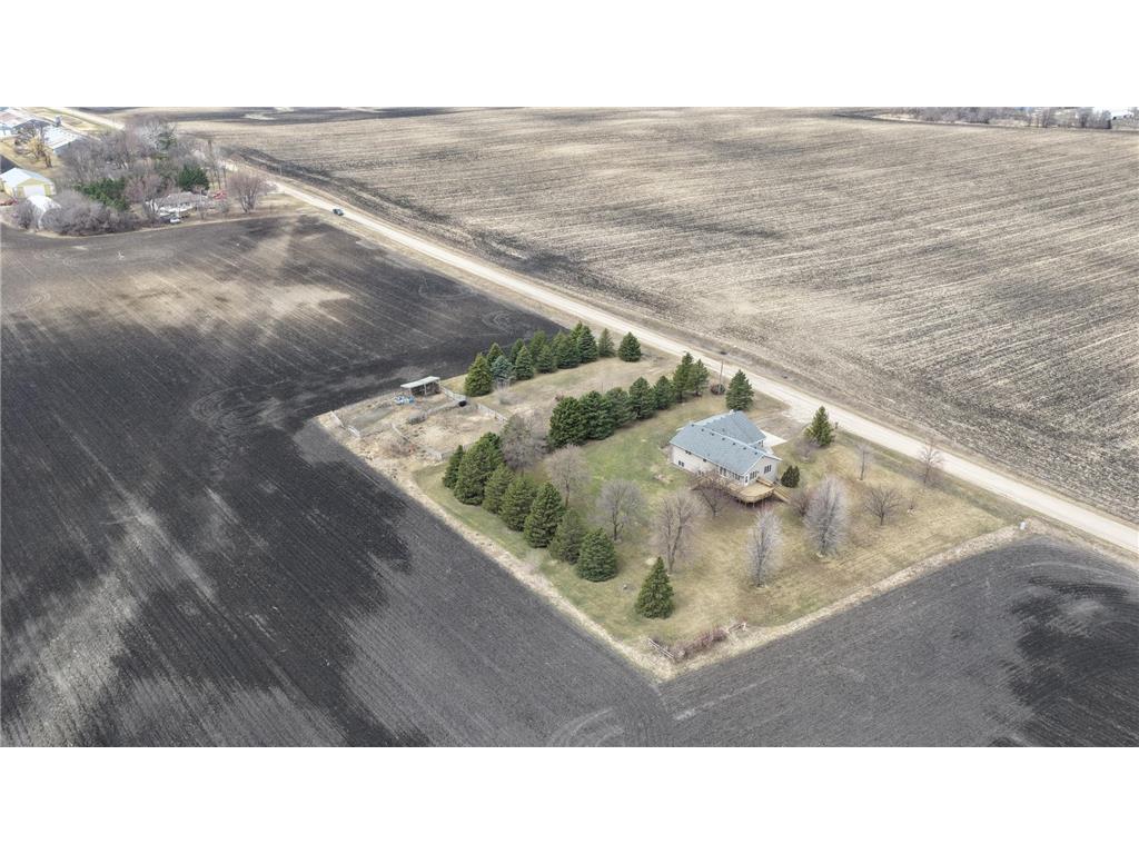 6335 1st Avenue W Willmar MN 56201 7038462 image58