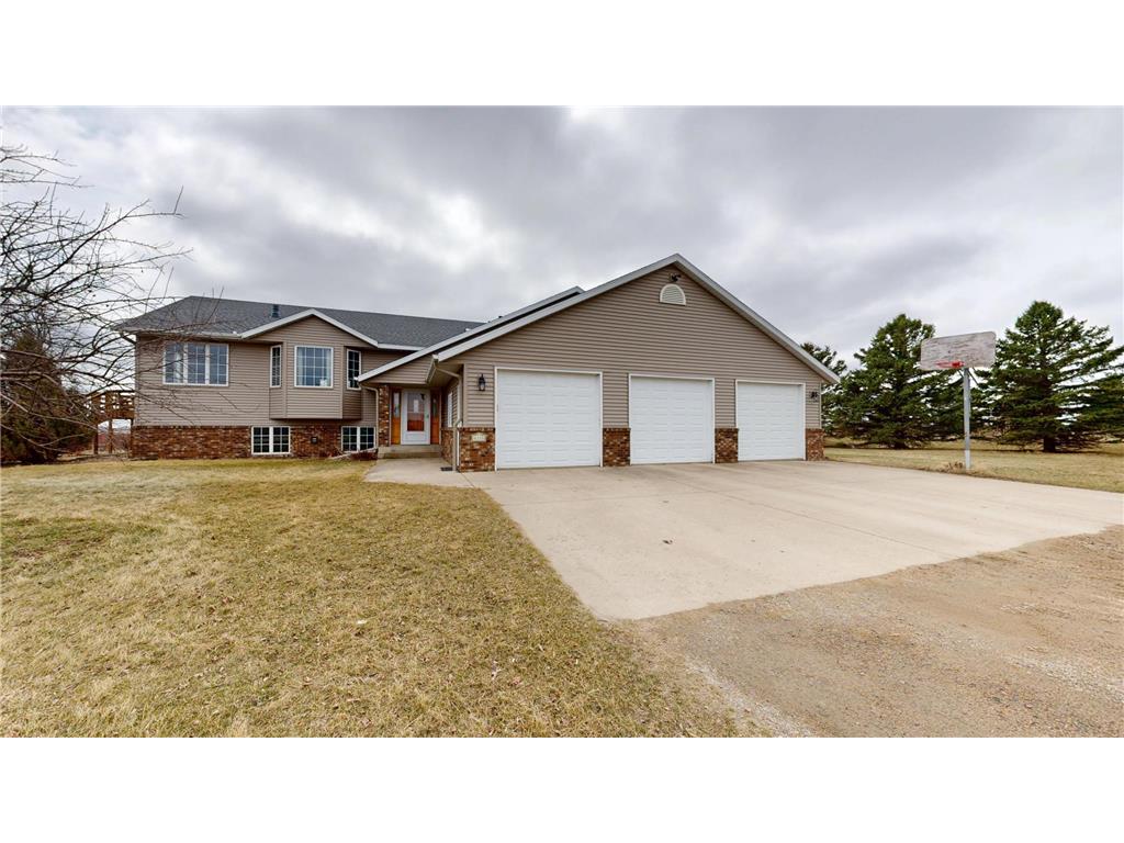 6335 1st Avenue W Willmar MN 56201 7038462 image63