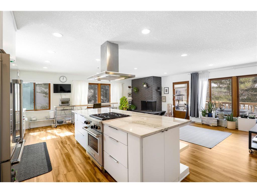 6336 Riverview Terrace NE Fridley MN 55432 - Mississippi 6343034 image1