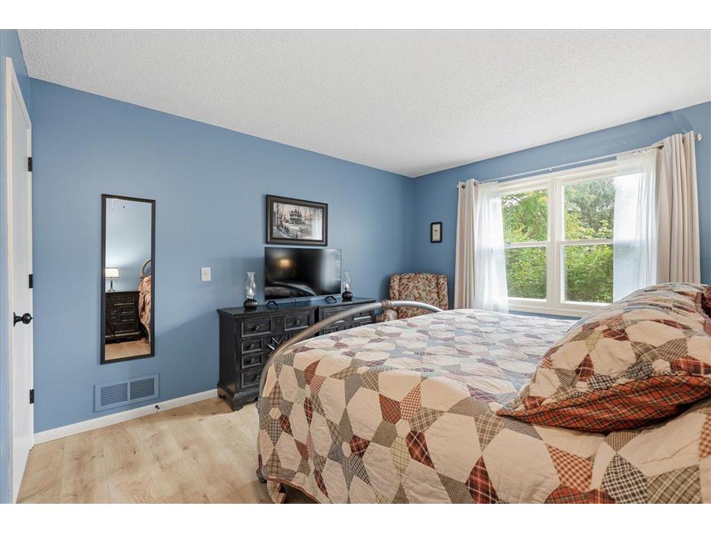 6337 Alderwood Circle #A Woodbury MN 55125 6806295 image11