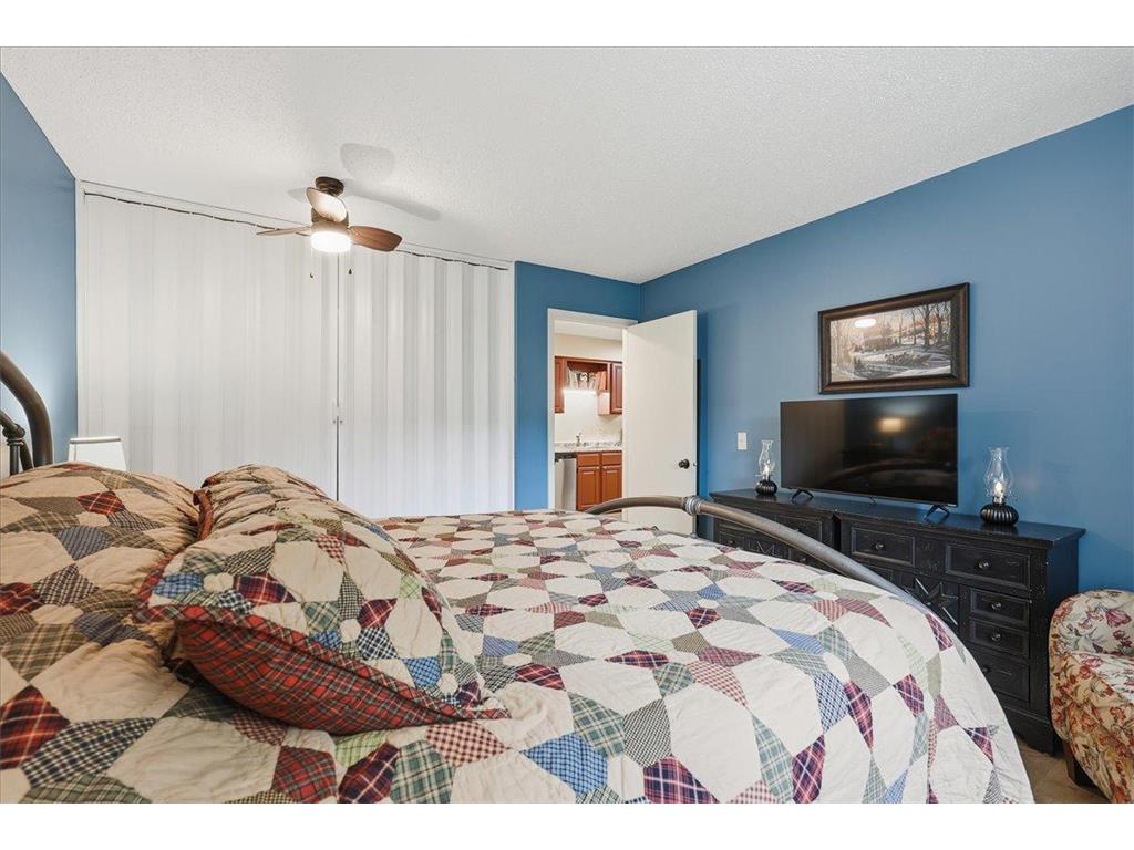 6337 Alderwood Circle #A Woodbury MN 55125 6806295 image12