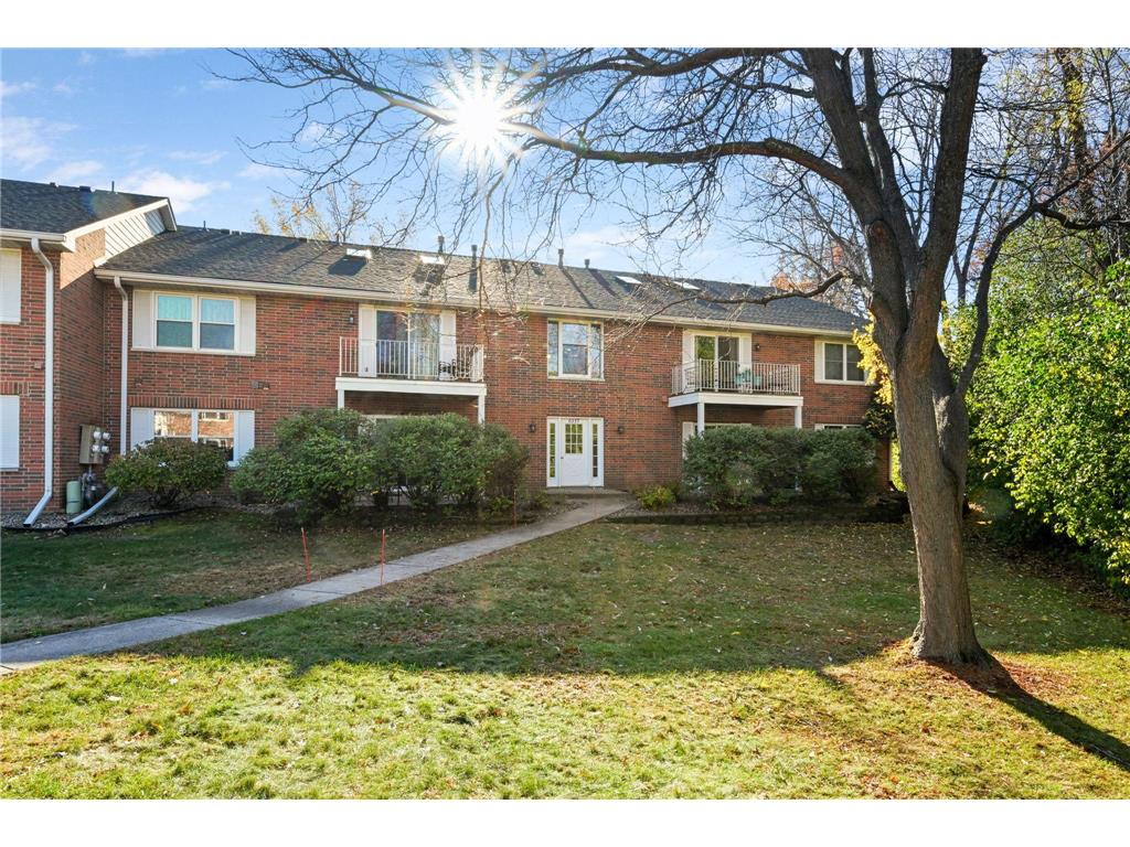 6337 Alderwood Circle #C Woodbury MN 55125 6624073 image1