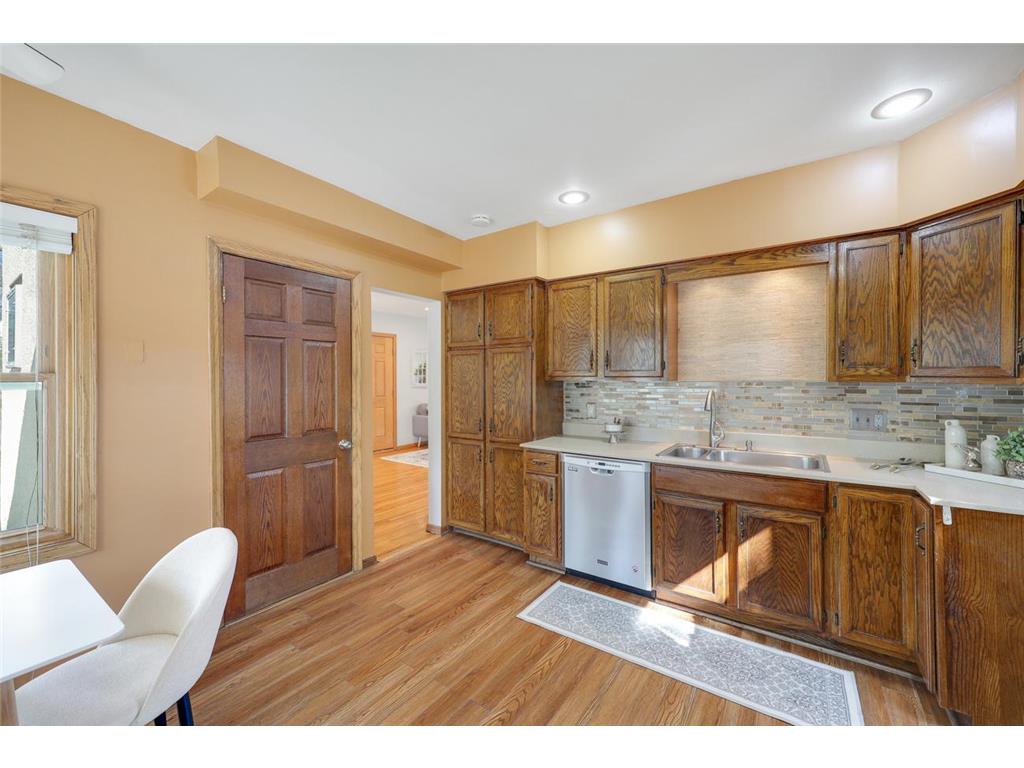 6337 Girard Avenue S Richfield MN 55423 7065969 image12