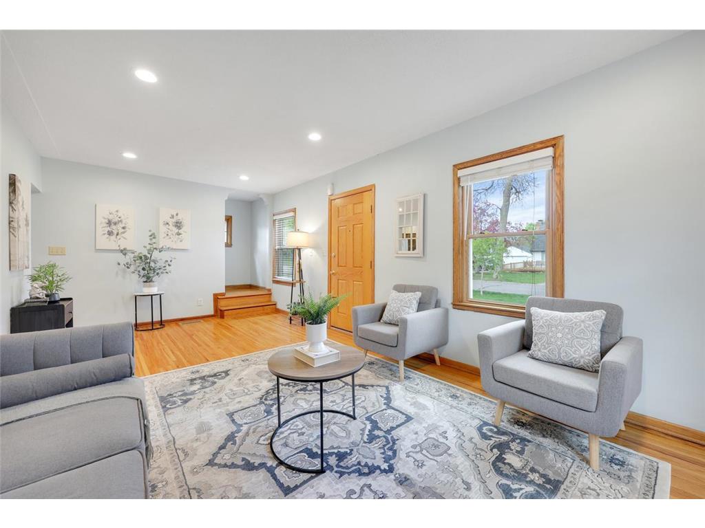 6337 Girard Avenue S Richfield MN 55423 7065969 image4