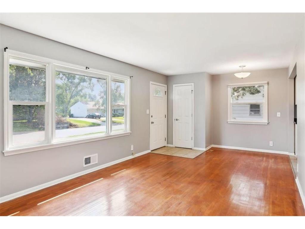 6337 June Avenue N Brooklyn Center MN 55429 7058593 image10