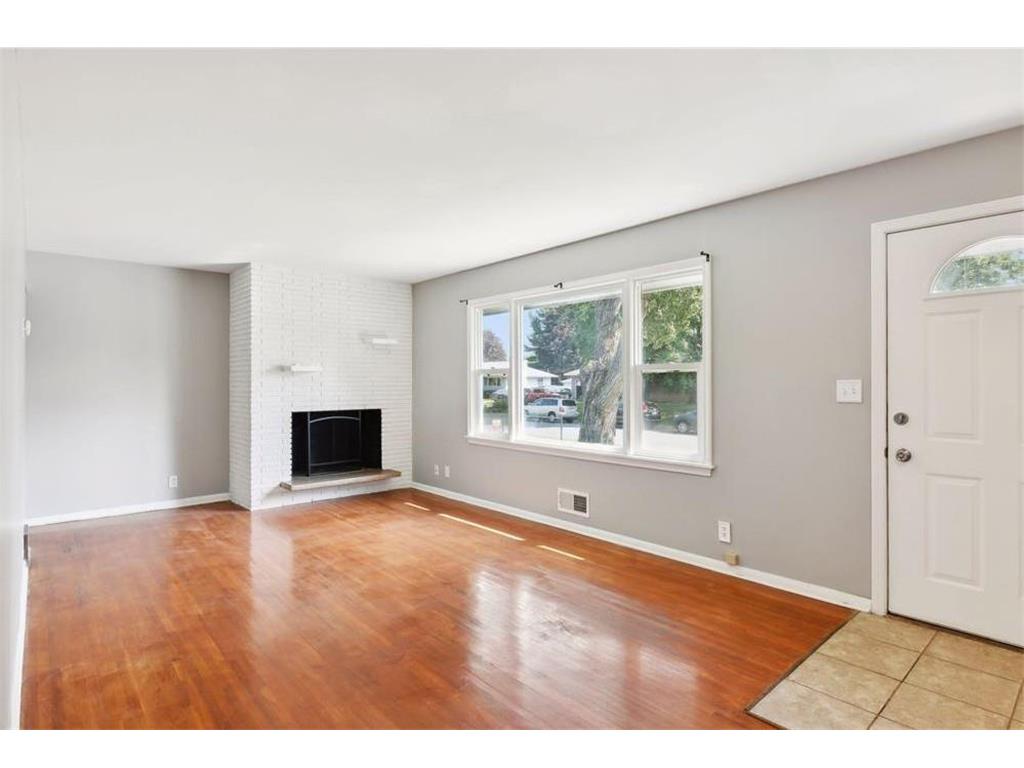 6337 June Avenue N Brooklyn Center MN 55429 7058593 image8