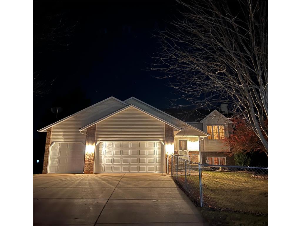 6338 Upper 35th Street N Oakdale MN 55128 6482571 image1