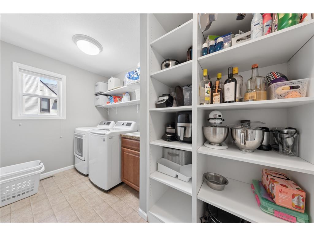 634 6th Avenue S Hopkins MN 55343 7081135 image22