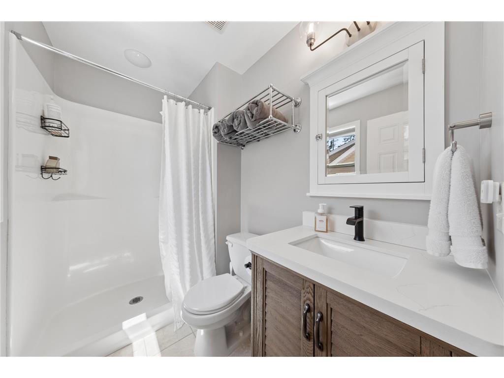 634 6th Avenue S Hopkins MN 55343 7081135 image31