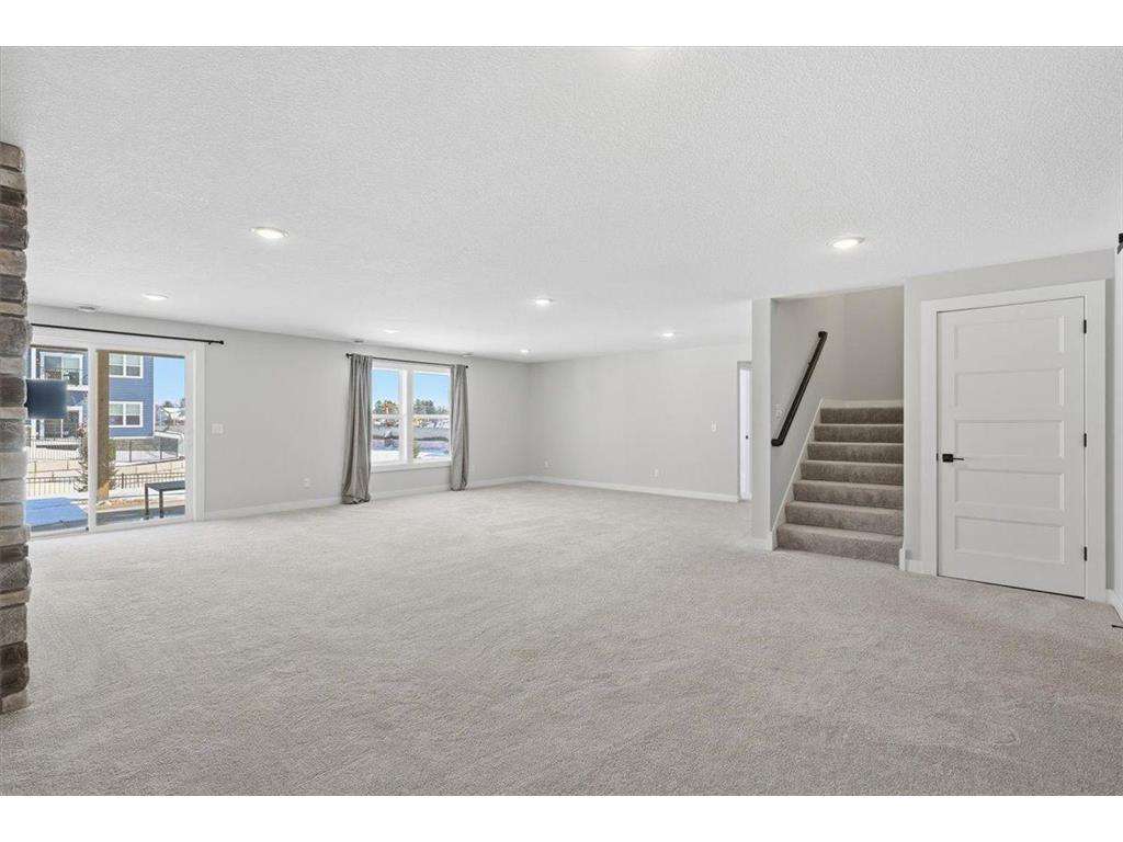 634 Elizabeth Way Hudson WI 54016 7076953 image24