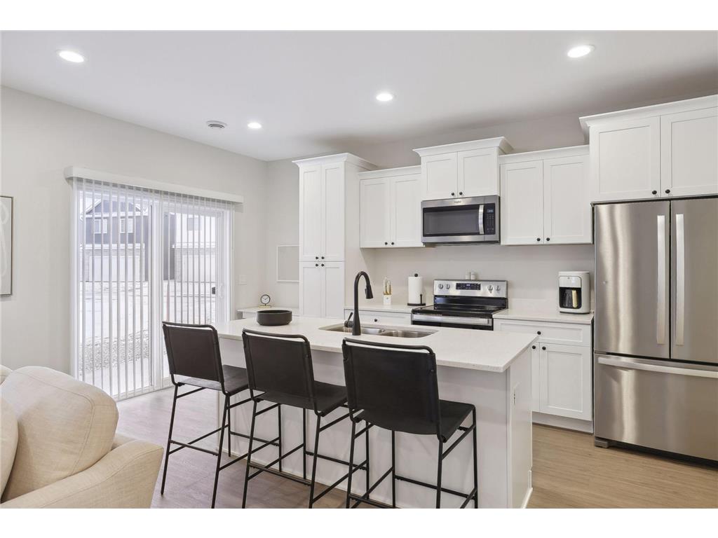 634 Franklin Street Roberts WI 54023 7021528 image2